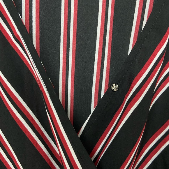 Women's Blouse - Business Casual - Stripes - Black - Red - Flare Sleeves - H&M - Picture 4 of 9